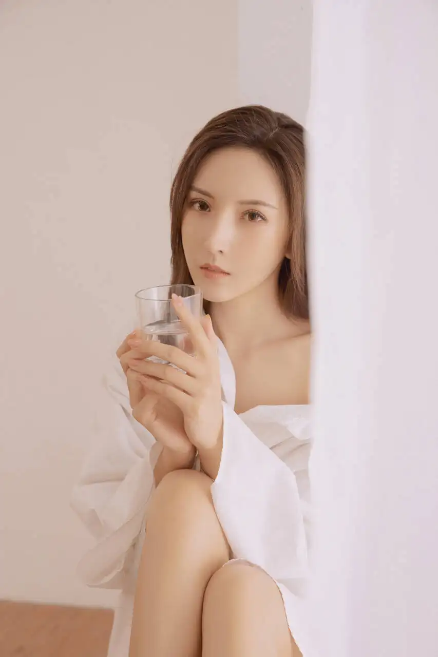 新疆贵阳私人伴游幼师费费子