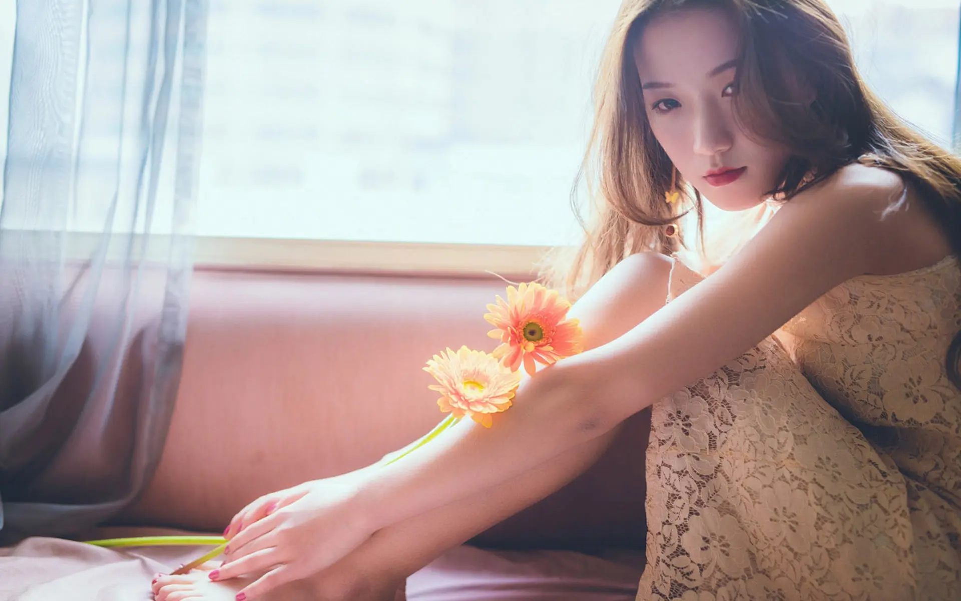 新疆广州高端私人伴游萧舒慎怎么收费的
