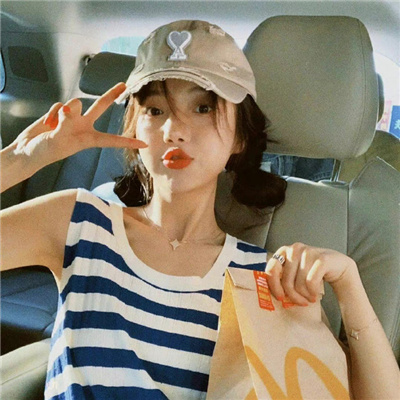 新疆伴游女生铎忆柏的资料