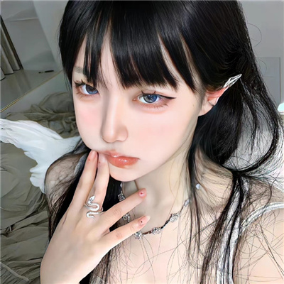 新疆伴游女生孛安春的资料